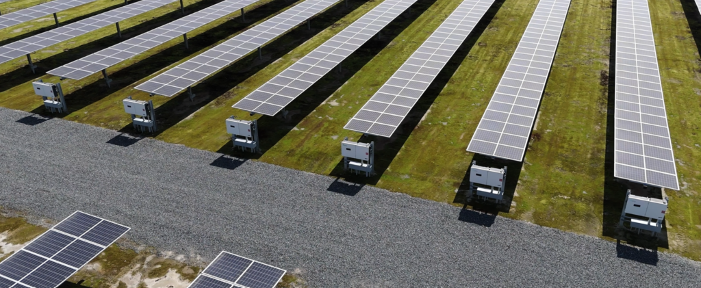 Comparing central vs string inverters for utility scale pv projects — - Evaluating Central vs String Inverters for Utility-Scale PV Tasks — Mayfield Renewables Comparing central vs string inverters for utility scale pv projects — - Evaluating Central vs String Inverters for Utility-Scale PV Tasks — Mayfield Renewables